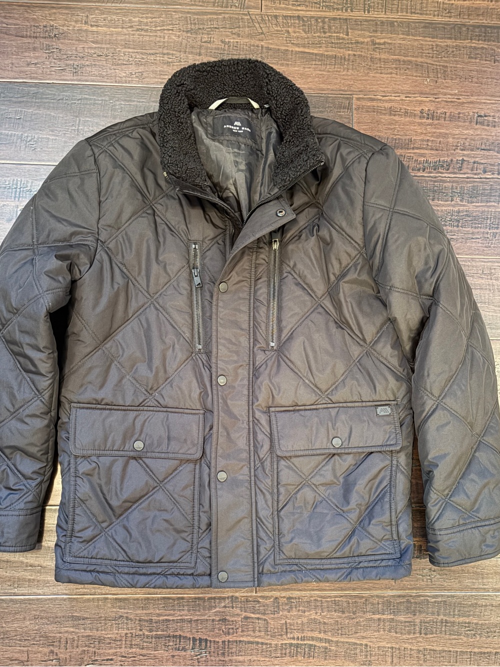 Andrew Marc Men's Quilted Black puffer jacket with Sherpa‎ Collar elevated cool